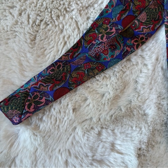 Vintage Perry Ellis Handmade Floral Artsy Abstract Printed Silk Print Mens‎ Tie - Picture 3 of 5